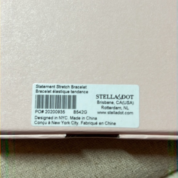 Stella & Dot NIB Stretch Statement Bracelet - Picture 4 of 4